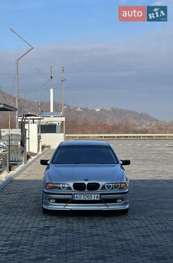 Седан BMW 5 Series 1998 в Ужгороде