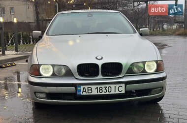 Седан BMW 5 Series 1997 в Чернівцях