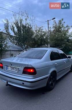 Седан BMW 5 Series 1997 в Софіївській Борщагівці