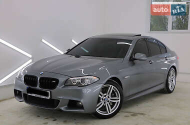 Седан BMW 5 Series 2013 в Львові