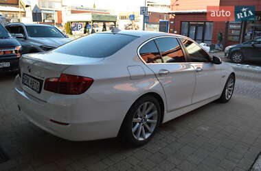 Седан BMW 5 Series 2013 в Львове