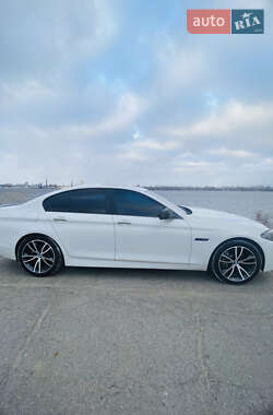 Седан BMW 5 Series 2012 в Днепре