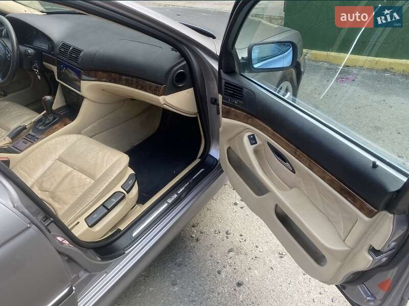 Седан BMW 5 Series 2000 в Чугуеве фото 5 Седан BMW 5 Series 2000 в Чугуеве