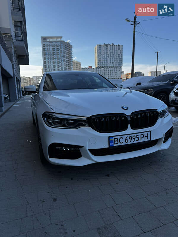 Седан BMW 5 Series 2017 в Львове