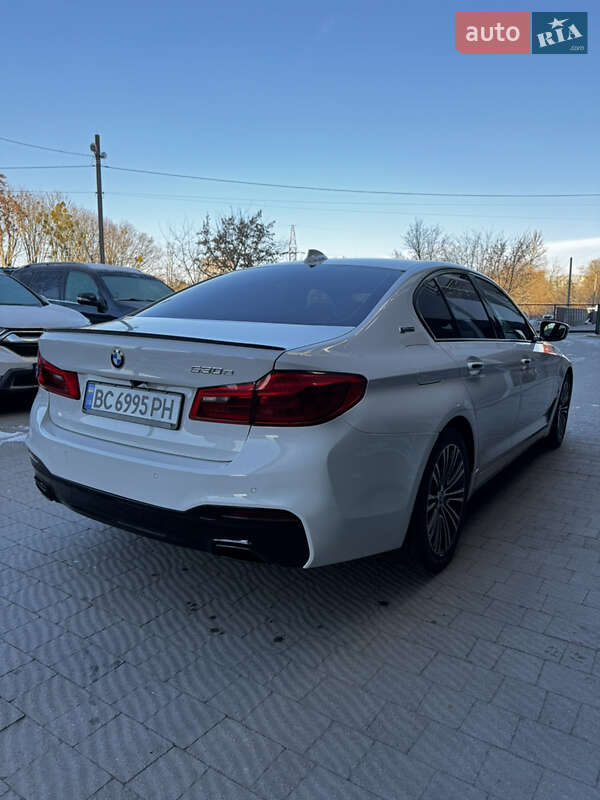 Седан BMW 5 Series 2017 в Львове