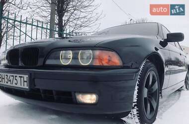 Седан BMW 5 Series 2000 в Подільську