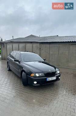 Універсал BMW 5 Series 2001 в Шумську