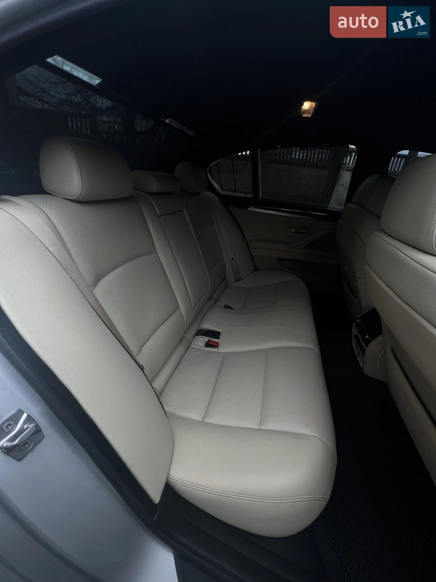 2012 BMW 5er - мініатюра 6