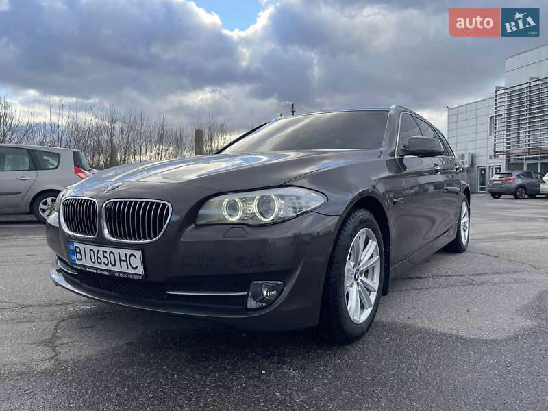 Универсал BMW 5 Series 2012 в Полтаве