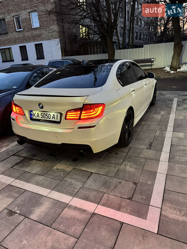 BMW 5 Series 2012