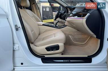 Седан BMW 5 Series 2014 в 