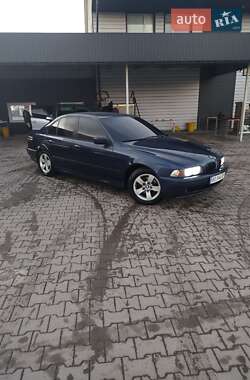 Седан BMW 5 Series 1999 в Бучаче