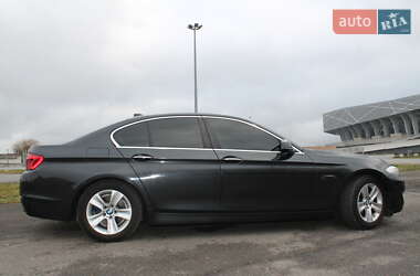 Седан BMW 5 Series 2013 в Львові