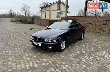 Седан BMW 5 Series 2000 в Запорожье