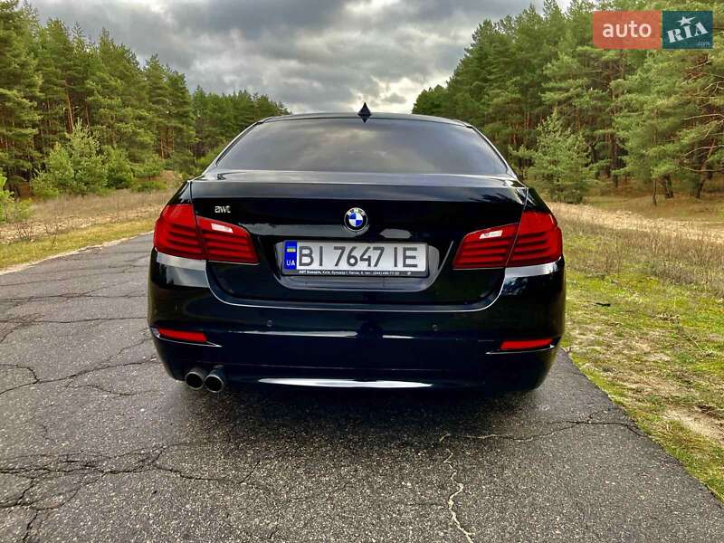 Седан BMW 5 Series 2016 в Кременчуці