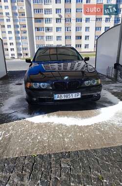 Седан BMW 5 Series 2001 в Летичіві