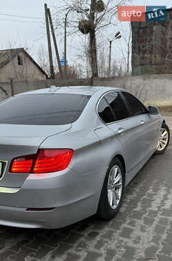 Седан BMW 5 Series 2011 в Немішаєве