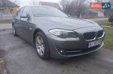 Седан BMW 5 Series 2012 в Узині