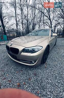 Седан BMW 5 Series 2013 в Дніпрі