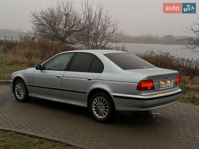 Седан BMW 5 Series 1999 в Рівному