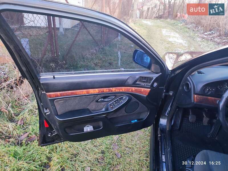 Седан BMW 5 Series 1999 в Львові