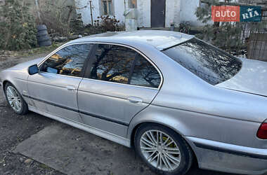 Седан BMW 5 Series 1999 в Черновцах