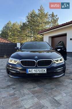 Седан BMW 5 Series 2017 в Луцке