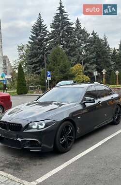 Седан BMW 5 Series 2013 в Дніпрі