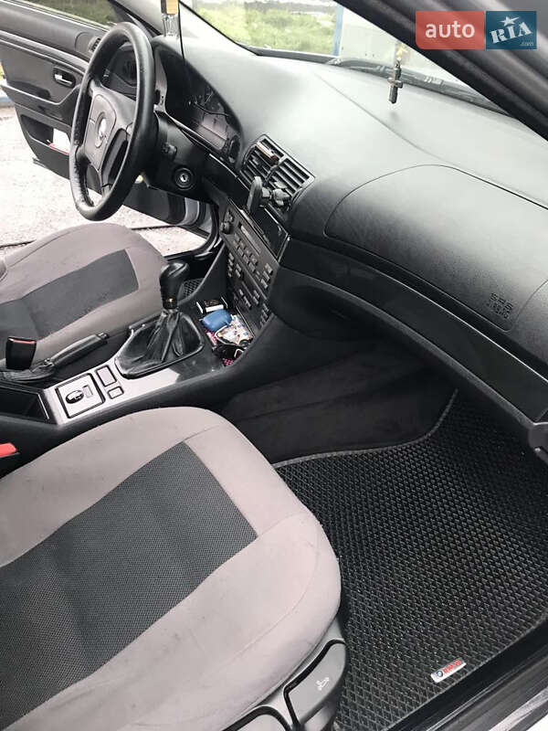 Седан BMW 5 Series 1996 в Волочиске