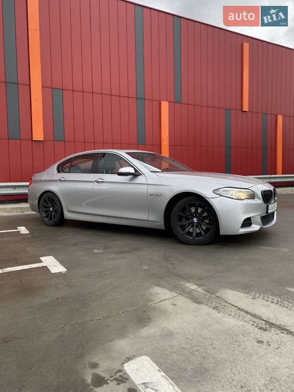 Седан BMW 5 Series 2014 в Киеве