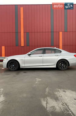 Седан BMW 5 Series 2014 в Киеве