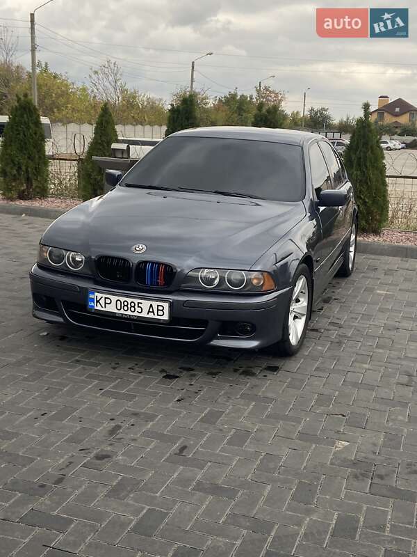 BMW 5 Series 1999