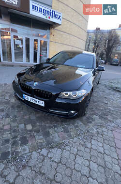 Седан BMW 5 Series 2012 в Чернівцях