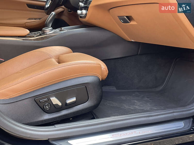 Седан BMW 5 Series 2017 в Харькове