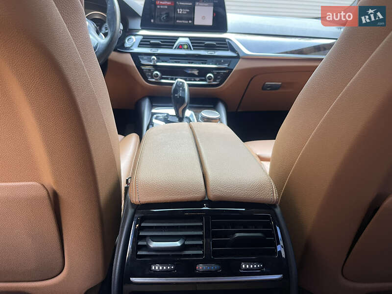 Седан BMW 5 Series 2017 в Харькове