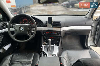 Универсал BMW 5 Series 2000 в Вараше