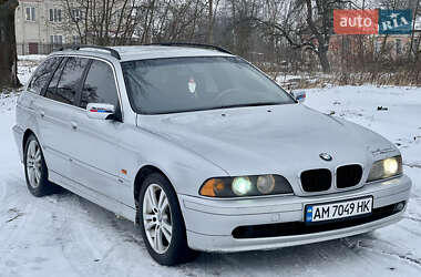 Універсал BMW 5 Series 2002 в Кореці