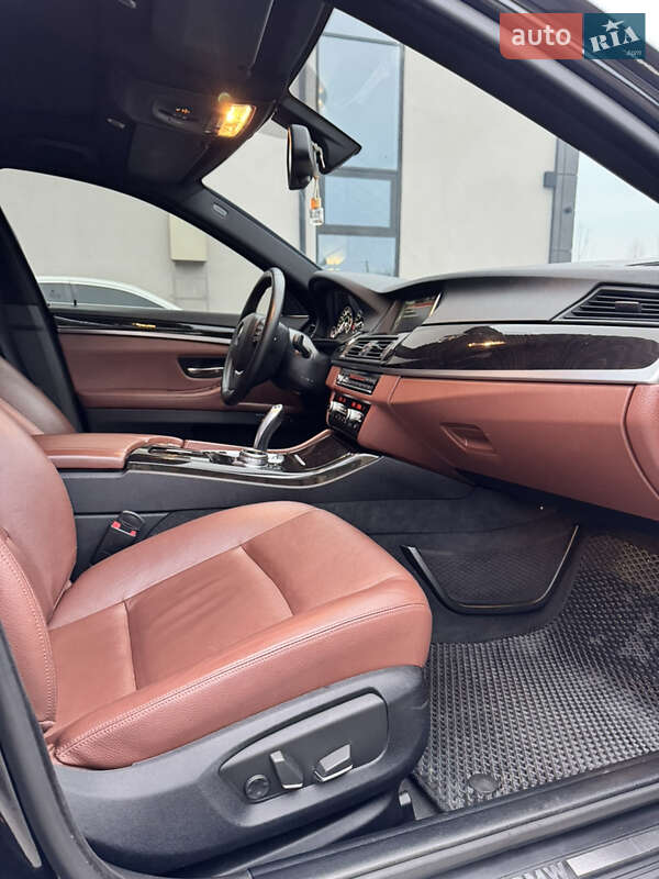 Седан BMW 5 Series 2014 в Києві фото 31 Седан BMW 5 Series 2014 в Києві