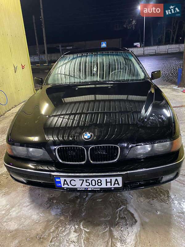 Седан BMW 5 Series 1997 в Володимирі