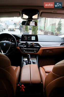 Седан BMW 5 Series 2017 в 