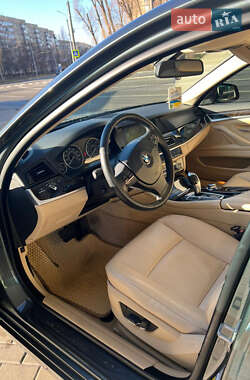 Седан BMW 5 Series 2012 в Днепре