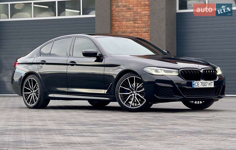 Седан BMW 5 Series 2021 в 