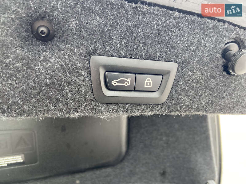 Седан BMW 5 Series 2015 в Кропивницькому