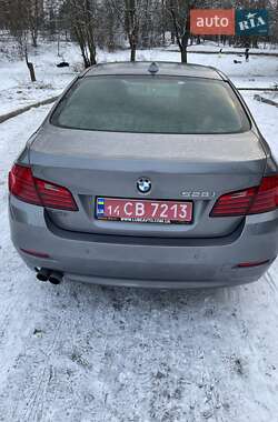 Седан BMW 5 Series 2015 в Тернополе