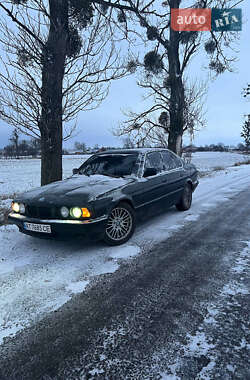 Седан BMW 5 Series 1992 в Бродах