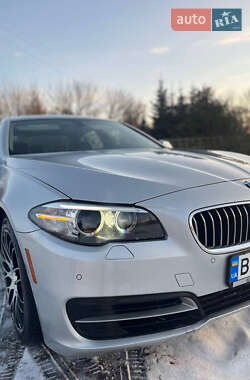 Седан BMW 5 Series 2014 в Остроге