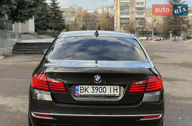 Седан BMW 5 Series 2014 в Рівному