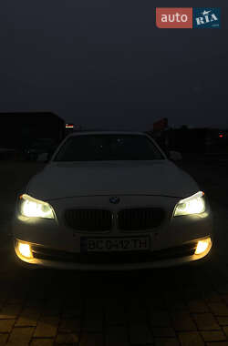 Седан BMW 5 Series 2011 в 
