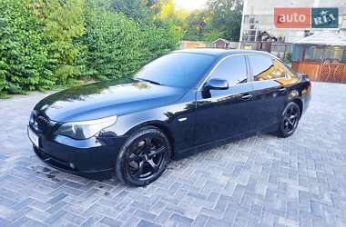 Седан BMW 5 Series 2004 в Немирове