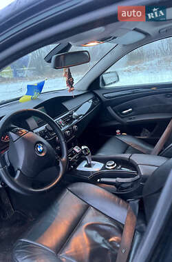 Седан BMW 5 Series 2007 в Зарічному